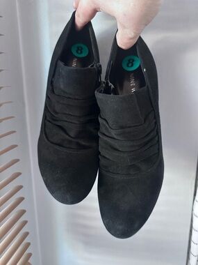 Nine West Black Booties Size 8 Leather Suede like Women’s High Heeled Boots